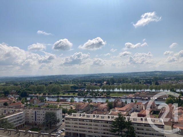 Appartement F3 à vendre - 3 pièces - 80.0 m2 - ROANNE - 42 - RHONE-ALPES - Century 21 Cabinet Pillet Appartement F3 à vendre - 3 pièces - 80.0 m2 - ROANNE - 42 - RHONE-ALPES - Century 21 Cabinet Pillet