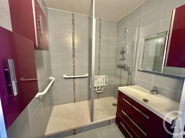 Appartement à vendre - 4 pièces - 80.48 m2 - ROANNE - 42 - RHONE-ALPES - Century 21 Cabinet Pillet