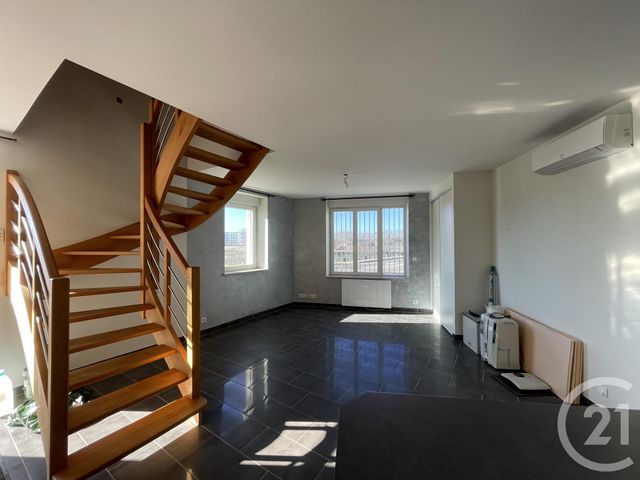 appartement à vendre - 4 pièces - 84.0 m2 - LE COTEAU - 42 - RHONE-ALPES - Century 21 Cabinet Pillet