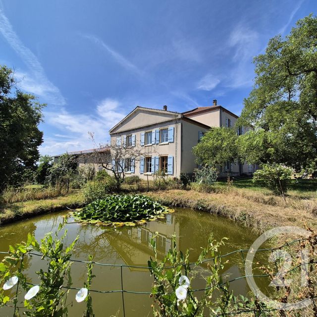 maison à vendre - 18 pièces - 530.0 m2 - ST PRIEST LA ROCHE - 42 - RHONE-ALPES - Century 21 Cabinet Pillet