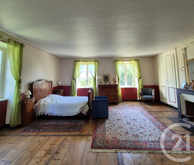 maison à vendre - 18 pièces - 530.0 m2 - ST PRIEST LA ROCHE - 42 - RHONE-ALPES - Century 21 Cabinet Pillet