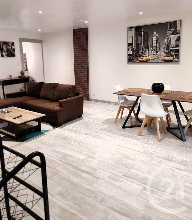 Appartement F4 à vendre - 4 pièces - 77.97 m2 - ROANNE - 42 - RHONE-ALPES - Century 21 Cabinet Pillet