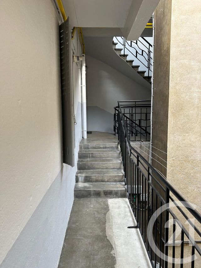 Appartement F2 à vendre - 2 pièces - 40.0 m2 - ROANNE - 42 - RHONE-ALPES - Century 21 Cabinet Pillet