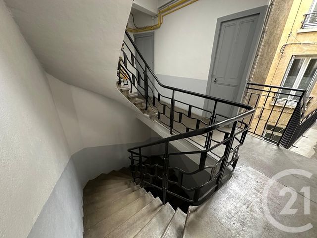 Appartement F2 à vendre - 2 pièces - 40.0 m2 - ROANNE - 42 - RHONE-ALPES - Century 21 Cabinet Pillet