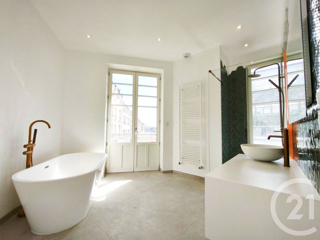 Appartement F3 à vendre - 3 pièces - 106.94 m2 - ROANNE - 42 - RHONE-ALPES - Century 21 Cabinet Pillet