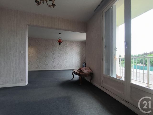 Appartement F3 à vendre - 3 pièces - 56.31 m2 - ROANNE - 42 - RHONE-ALPES - Century 21 Cabinet Pillet