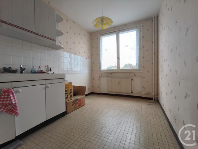 Appartement F3 à vendre - 3 pièces - 56.31 m2 - ROANNE - 42 - RHONE-ALPES - Century 21 Cabinet Pillet