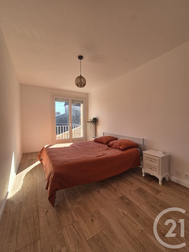 Appartement F3 à vendre - 3 pièces - 74.03 m2 - ROANNE - 42 - RHONE-ALPES - Century 21 Cabinet Pillet