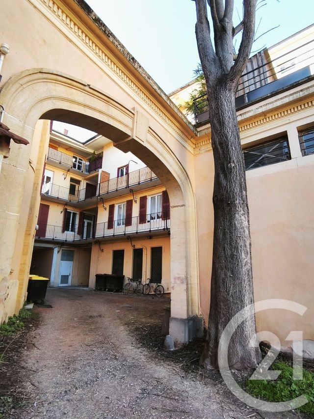 Appartement T4 à vendre - 4 pièces - 135.0 m2 - ROANNE - 42 - RHONE-ALPES - Century 21 Cabinet Pillet