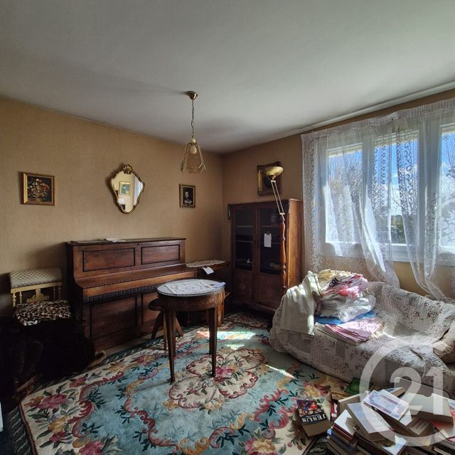 Appartement F3 à vendre - 3 pièces - 60.1 m2 - ROANNE - 42 - RHONE-ALPES - Century 21 Cabinet Pillet