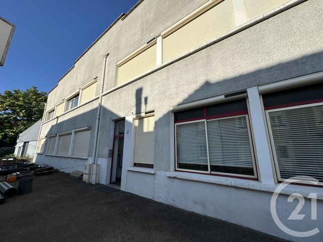 Appartement Studio à vendre - 1 pièce - 23.0 m2 - ROANNE - 42 - RHONE-ALPES - Century 21 Cabinet Pillet