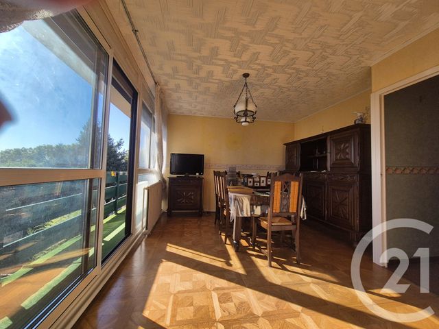 Appartement F4 à vendre - 4 pièces - 68.0 m2 - ROANNE - 42 - RHONE-ALPES - Century 21 Cabinet Pillet