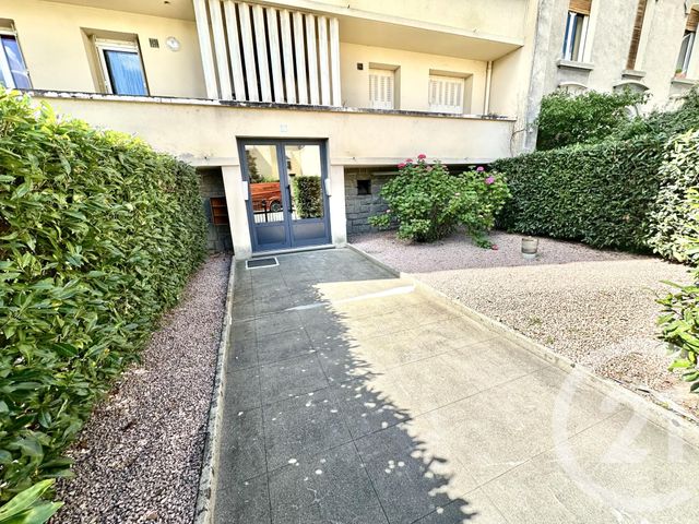 Appartement F3 à vendre - 3 pièces - 63.21 m2 - ROANNE - 42 - RHONE-ALPES - Century 21 Cabinet Pillet