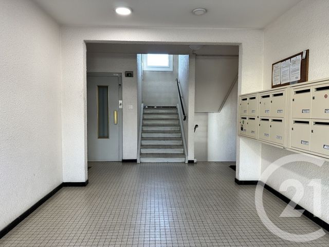 Appartement F3 à vendre - 3 pièces - 58.91 m2 - ROANNE - 42 - RHONE-ALPES - Century 21 Cabinet Pillet