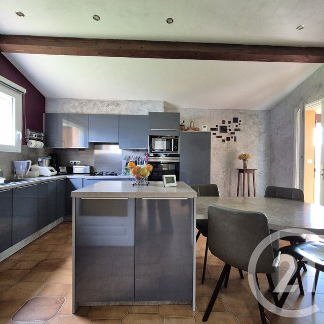 maison à vendre - 8 pièces - 194.0 m2 - PARIGNY - 42 - RHONE-ALPES - Century 21 Cabinet Pillet