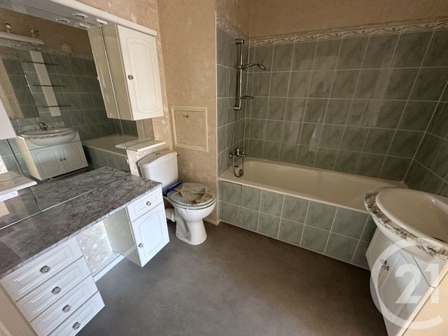 Appartement F4 à vendre - 4 pièces - 92.89 m2 - ROANNE - 42 - RHONE-ALPES - Century 21 Cabinet Pillet