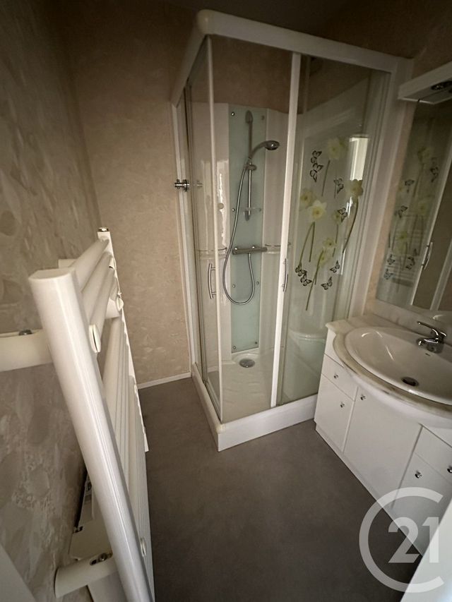 Appartement F4 à vendre - 4 pièces - 92.89 m2 - ROANNE - 42 - RHONE-ALPES - Century 21 Cabinet Pillet