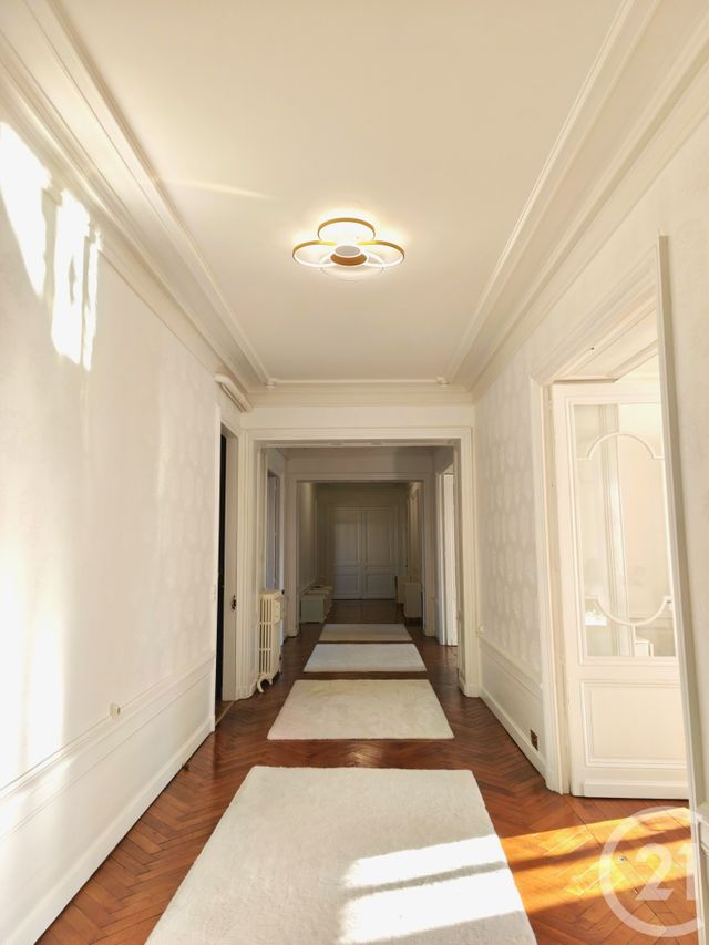 Appartement F6 à vendre - 6 pièces - 266.0 m2 - ROANNE - 42 - RHONE-ALPES - Century 21 Cabinet Pillet
