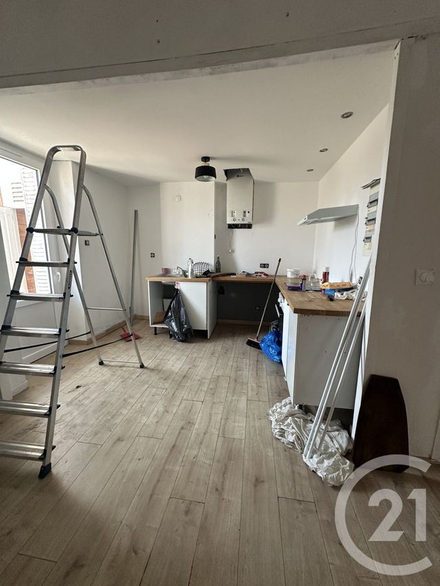 Appartement F4 à vendre - 4 pièces - 77.85 m2 - ROANNE - 42 - RHONE-ALPES - Century 21 Cabinet Pillet