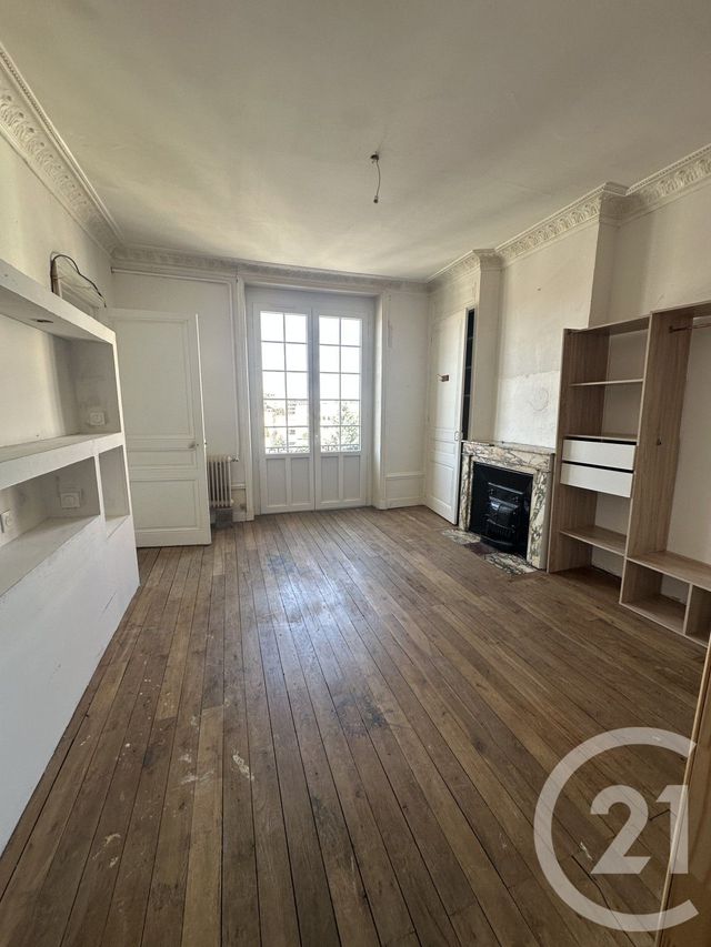 Appartement F4 à vendre - 4 pièces - 77.85 m2 - ROANNE - 42 - RHONE-ALPES - Century 21 Cabinet Pillet