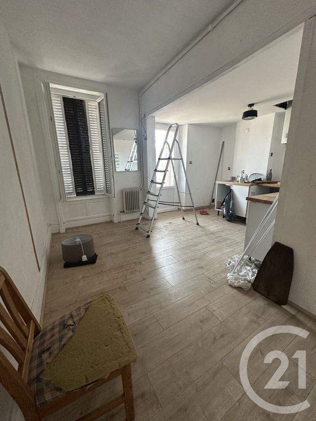 Appartement F4 à vendre - 4 pièces - 77.85 m2 - ROANNE - 42 - RHONE-ALPES - Century 21 Cabinet Pillet