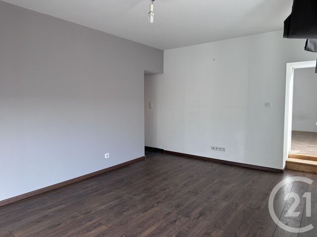 Appartement F3 à vendre - 3 pièces - 65.14 m2 - LE COTEAU - 42 - RHONE-ALPES - Century 21 Cabinet Pillet