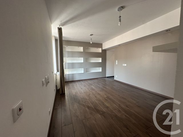 Appartement F3 à vendre - 3 pièces - 65.14 m2 - LE COTEAU - 42 - RHONE-ALPES - Century 21 Cabinet Pillet