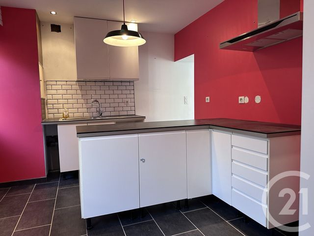 Appartement F3 à vendre - 3 pièces - 65.14 m2 - LE COTEAU - 42 - RHONE-ALPES - Century 21 Cabinet Pillet